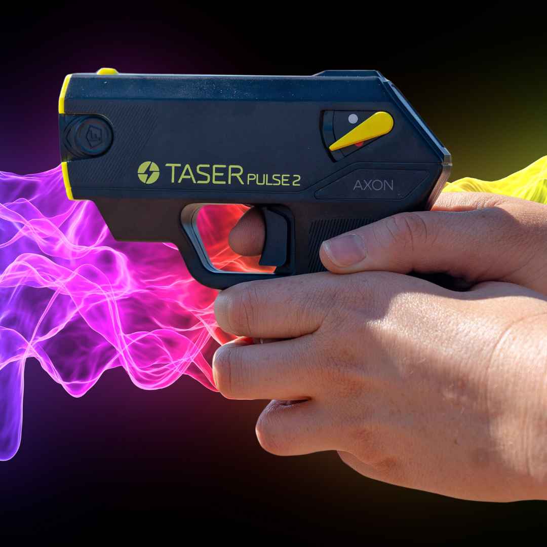 TASER_Pulse_2_stun_gun_in_hand